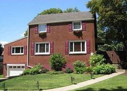 Pre-foreclosure in  PENN VISTA DR Pittsburgh, PA 15235
