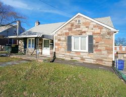Pre-foreclosure in  WALNUT ST Clifton Heights, PA 19018