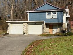 Pre-foreclosure Listing in W MAIN ST WORTHINGTON, PA 16262