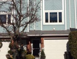 Pre-foreclosure in  PEMBROOK LOOP Staten Island, NY 10309