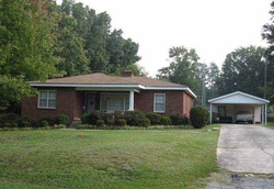 Pre-foreclosure in  PINE FOREST DR Greenwood, SC 29646