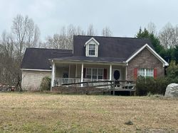 Pre-foreclosure in  HEATH POND RD Elgin, SC 29045