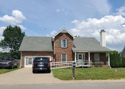Pre-foreclosure in  ARCHWOOD DR Clarksville, TN 37042