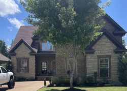 Pre-foreclosure in  RULAND CIR Hendersonville, TN 37075