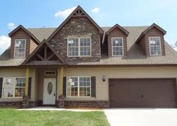 Pre-foreclosure in  MCMANUS CIR Clarksville, TN 37042