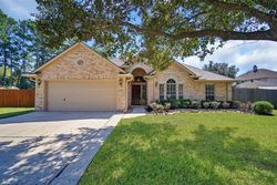 Pre-foreclosure in  DYER GLN Houston, TX 77070