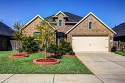 Pre-foreclosure in  CEDAR COVE CT Richmond, TX 77407