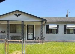 Pre-foreclosure in  WADE RD Columbus, OH 43232