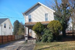 Pre-foreclosure in  N CLOVER AVE Niles, OH 44446