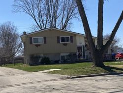 Pre-foreclosure in  GREENBRIER DR Madison Heights, MI 48071