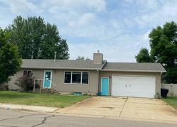 Pre-foreclosure Listing in 3RD AVE SW DICKINSON, ND 58601