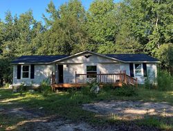 Pre-foreclosure in  BRYANTS CIR Maxton, NC 28364