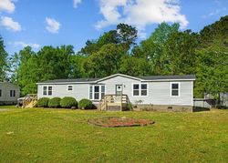 Pre-foreclosure Listing in CLEARVIEW DR HOLLY RIDGE, NC 28445