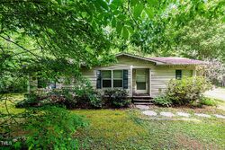  Wintergreen Rd, Timberlake NC