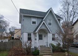 Pre-foreclosure in  LAKE ST Bergenfield, NJ 07621