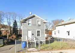 Pre-foreclosure in  FITCH ST New Haven, CT 06515