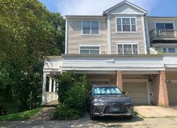 Pre-foreclosure in  ROYAL WOODS CT Montgomery Village, MD 20886