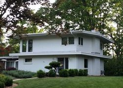 Pre-foreclosure in  LENOX RD SE Grand Rapids, MI 49506