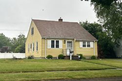 Pre-foreclosure in  HURON AVE Mount Clemens, MI 48043