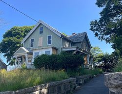 Pre-foreclosure Listing in BAY VIEW AVE LYNN, MA 01902