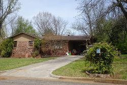 Pre-foreclosure in  MCEWEN DR NW Huntsville, AL 35810