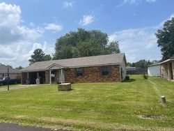 Pre-foreclosure in  WHEAT CIR Scott, LA 70583