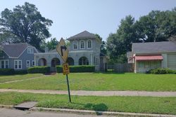 Pre-foreclosure in  OCKLEY DR Shreveport, LA 71106