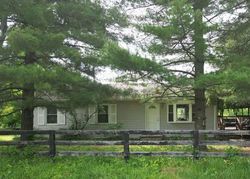 Pre-foreclosure Listing in GREERTOWN RD PENDLETON, KY 40055