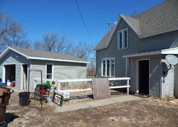 Pre-foreclosure in  EDGINGTON AVE Eldora, IA 50627