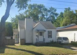 Pre-foreclosure in  S CONCORD ST Davenport, IA 52802