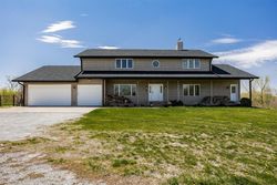 Pre-foreclosure Listing in 355TH ST SW OXFORD, IA 52322
