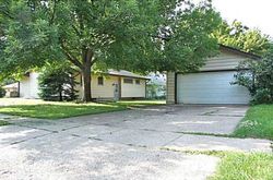 Pre-foreclosure in  40TH ST Des Moines, IA 50310