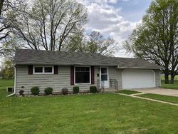 Pre-foreclosure in  SUNSET DR Rochester, IN 46975