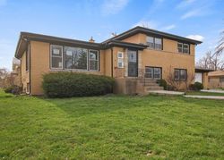 Pre-foreclosure in  PATRICIA DR Chicago Heights, IL 60411