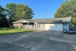 Pre-foreclosure in  EAGLE DR Green Valley, IL 61534