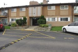 Pre-foreclosure Listing in E OLD WILLOW RD APT 150 PROSPECT HEIGHTS, IL 60070