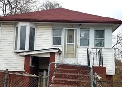 Pre-foreclosure Listing in E 152ND ST HARVEY, IL 60426