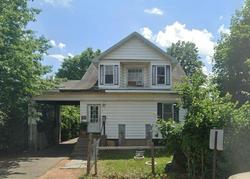 Pre-foreclosure in  WHITING RD East Hartford, CT 06118