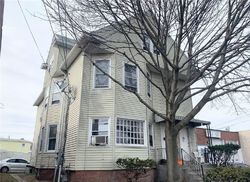 Pre-foreclosure Listing in NEW PARK AVE WEST HARTFORD, CT 06110