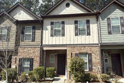 Pre-foreclosure in  SHOALS LN Union City, GA 30291