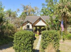 Pre-foreclosure in  W LINE ST Leesburg, FL 34748