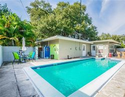 Pre-foreclosure in  MEADOW DR Clearwater, FL 33763