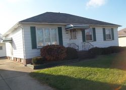 Pre-foreclosure in  ROYAL BLVD Cleveland, OH 44125