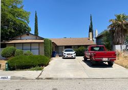 Pre-foreclosure in  WILLOWVALE RD Palmdale, CA 93551