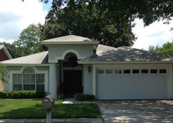 Pre-foreclosure in  THORNBUSH PL Brandon, FL 33511