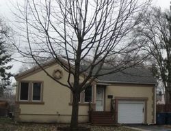 Pre-foreclosure in  RIDGEWAY AVE Midlothian, IL 60445