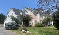 Pre-foreclosure in  MCWHORTER FARM CT Damascus, MD 20872