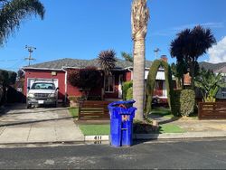 Pre-foreclosure in  S 49TH ST Richmond, CA 94804