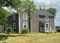 Pre-foreclosure in  BELL OAK RD Webberville, MI 48892