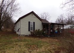 Pre-foreclosure in  FLAHERTY RD Vine Grove, KY 40175